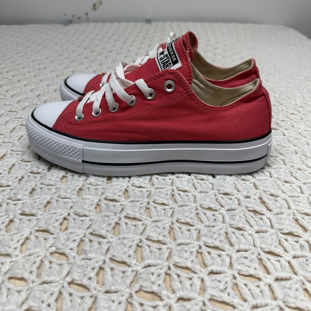 Converse All Star Chuck Taylor Sneakers Women Size 9,5 Pink White 9K 2004  M88 - Picture 2 of 9